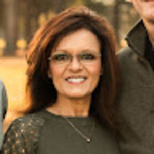 Meet your Posher, Ellen